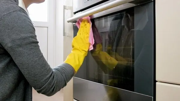 oven cleaning tips